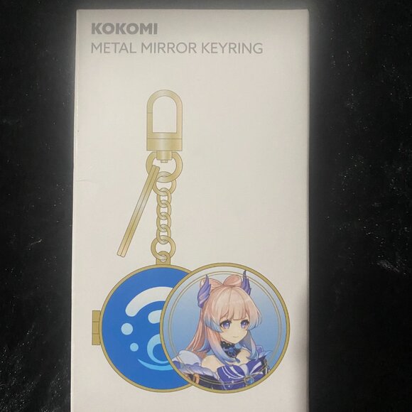 Sangonomiya Kokomi Genshin Impact x LINE FRIENDS METAL MIRROR KEYRING NEW - Picture 2 of 3